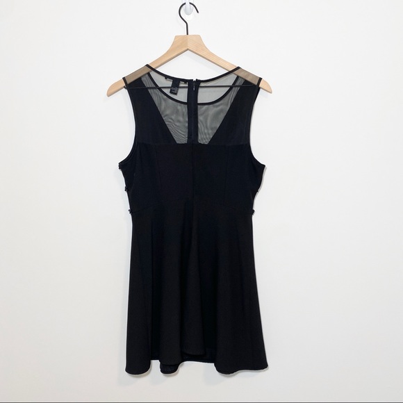 Forever 21 Black Mesh Beaded Skater Dress Size L - Picture 7 of 10